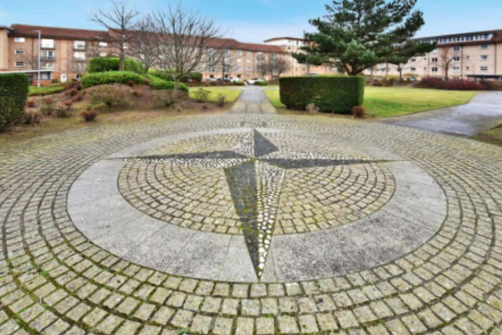 Spacious Ground Floor 2 Bed By Lains Lettings Aberdeen Eksteriør billede